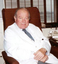 Dr. Lee Ramsay Straub in 1985