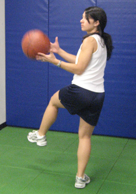 ACL Injury Prevention: Balance - Single leg ball pass