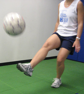 ACL Injury Prevention: Balance - juggling