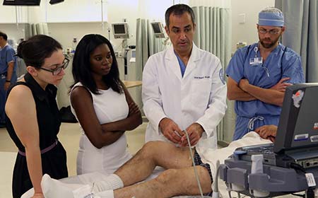 Daniel Maalouf, MD, teaches ultrasound-guided anesthesia to Fellows