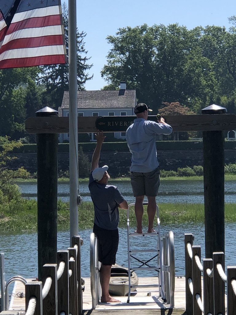 Robert B. Fiske, Jr.