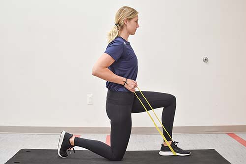 half-kneel one-arm row position 2