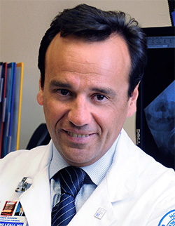 Dr. Alejandro Leali, MD