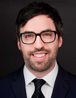 Dr. Dr. Levi Chazen, MD