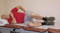 Thumbnail photo of clamshell exercise
