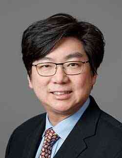 Photo of Dr. Tan