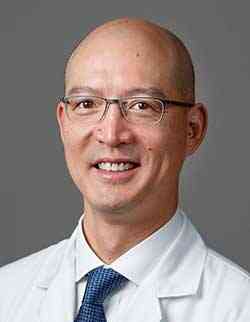 Dr. Huang headshot
