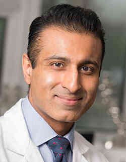 Dr. Qureshi headshot 