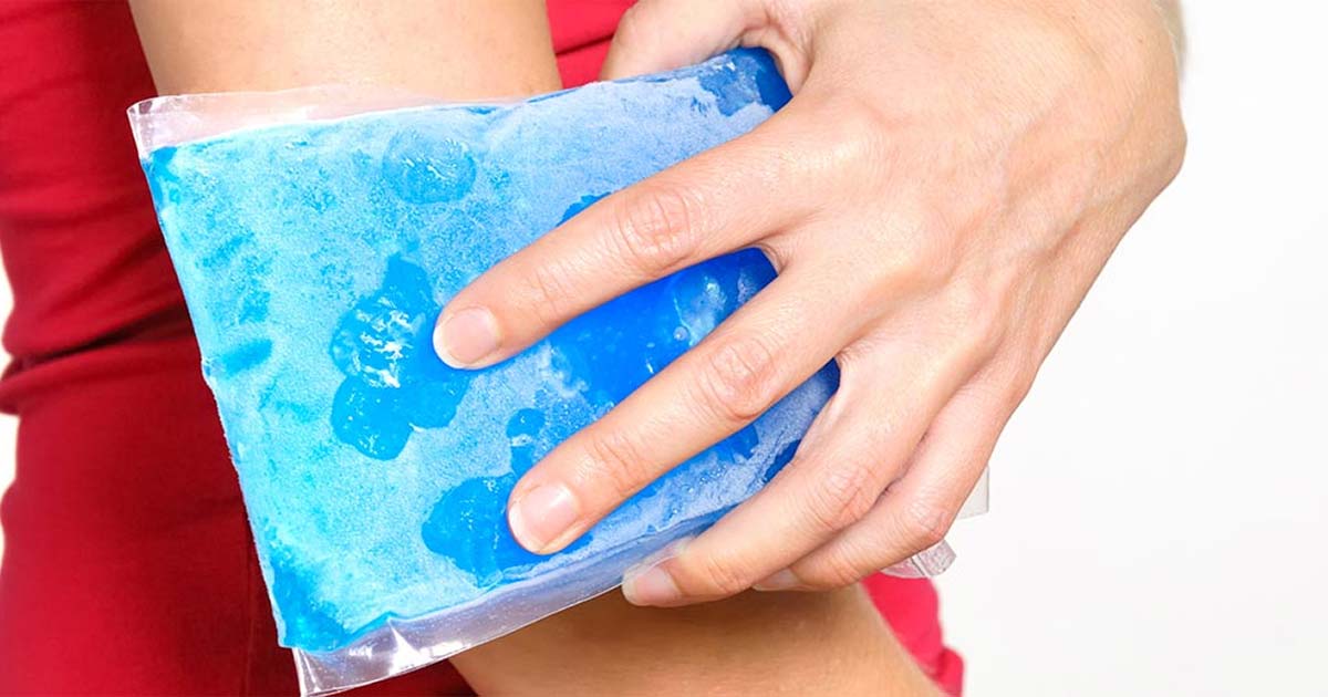 Ice or Heat What s Best for Your Pain HSS