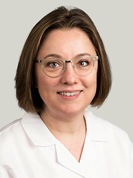 Headshot of Dr. Alina Lazar